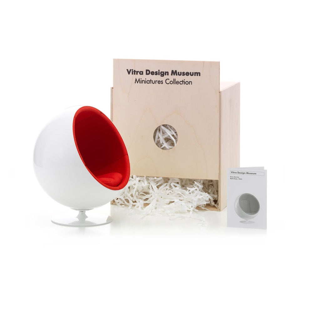 Vitra, Miniatures Ball Chair Aarnio